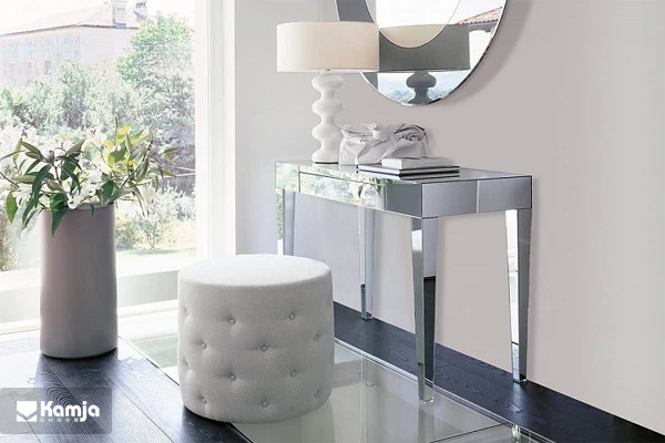Mirror console