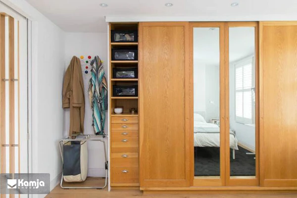 The index image of the comprehensive guide to buying clothes racks album 2